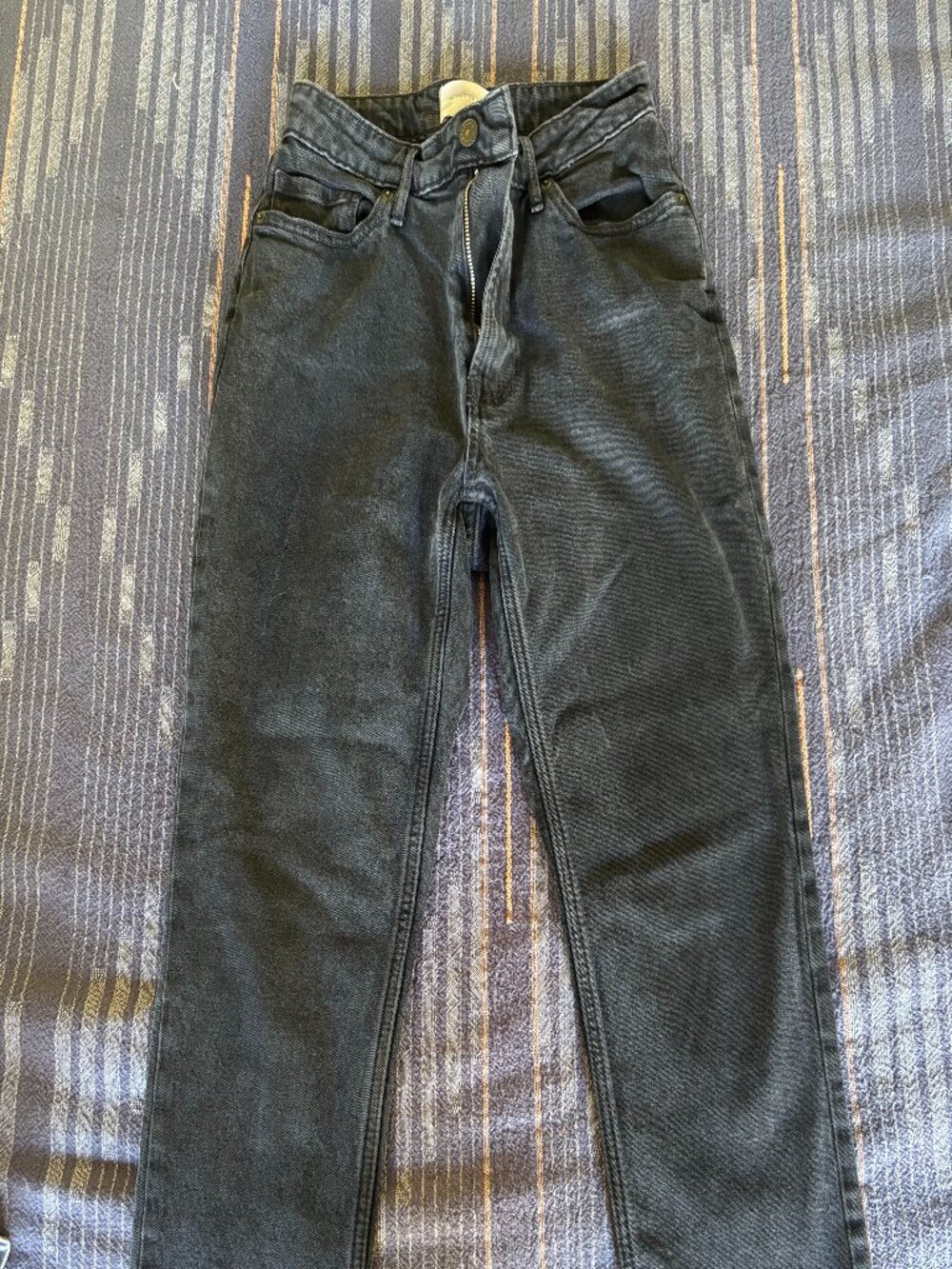 Everlane The Curvy Cheeky Jean